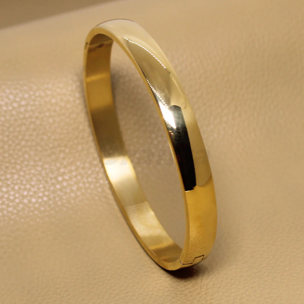 Glossy Finish Gold Men's Kada Bracelet