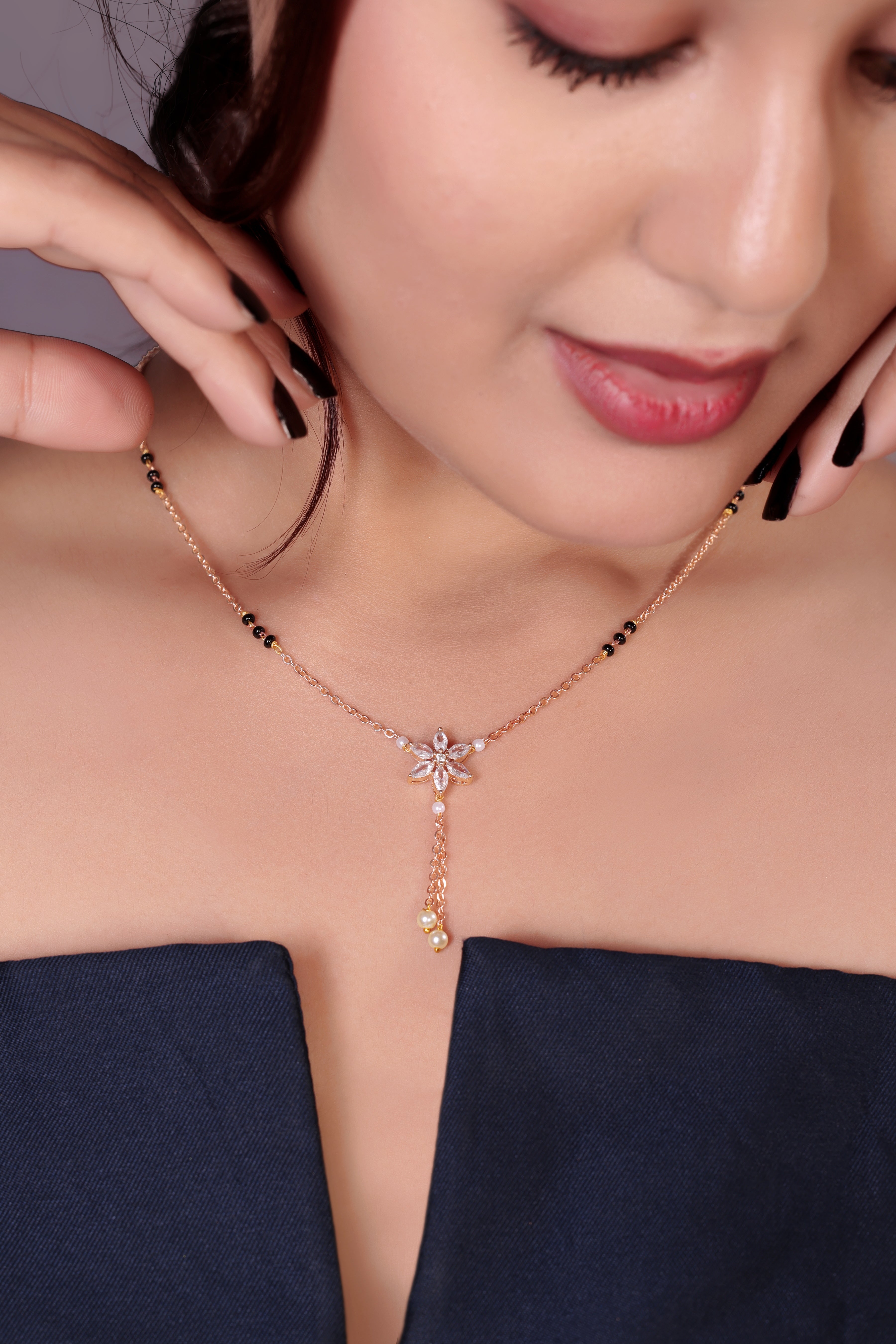 Floral Droplets Mangalsutra