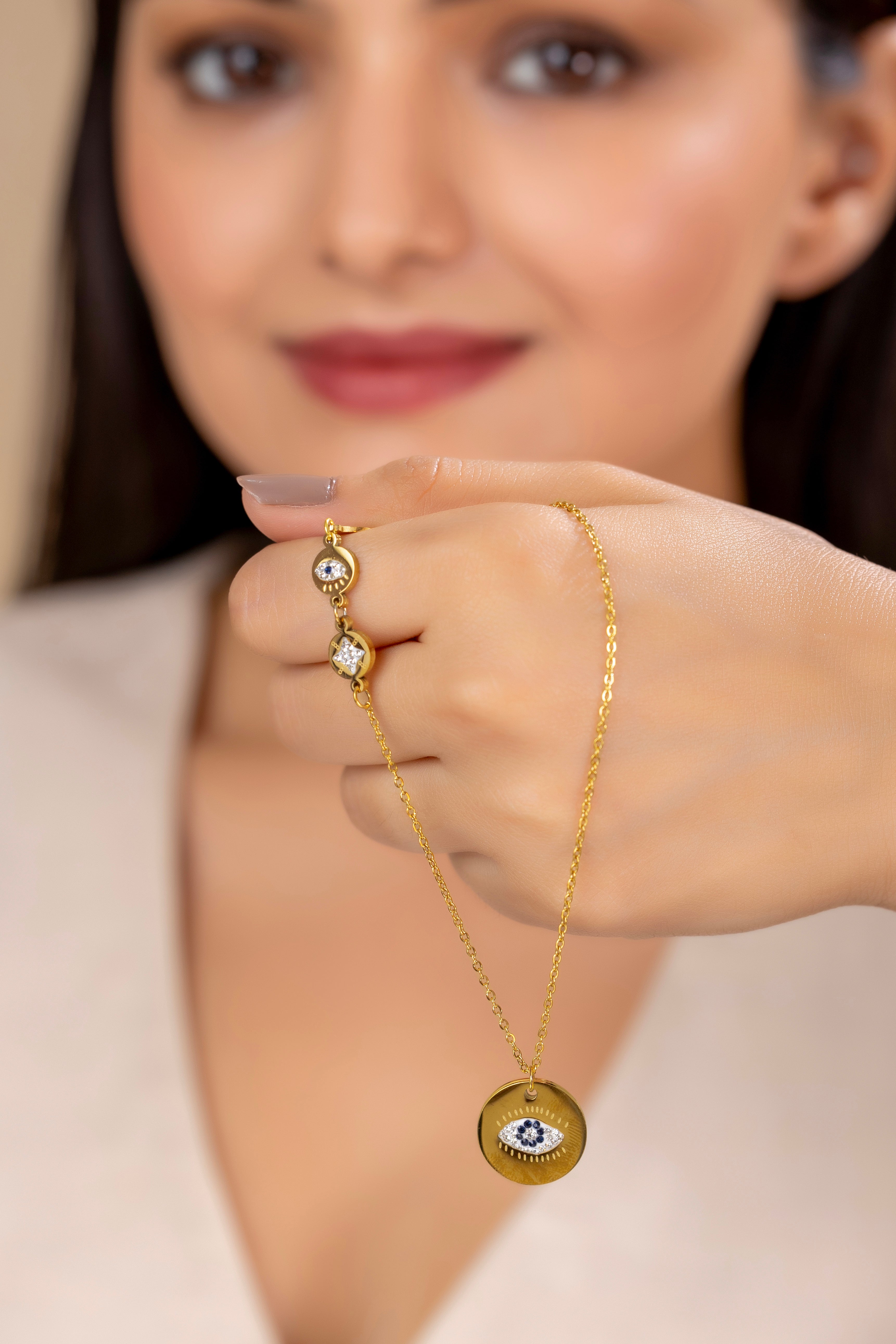 Mataki Eye Chain Pendant Necklace