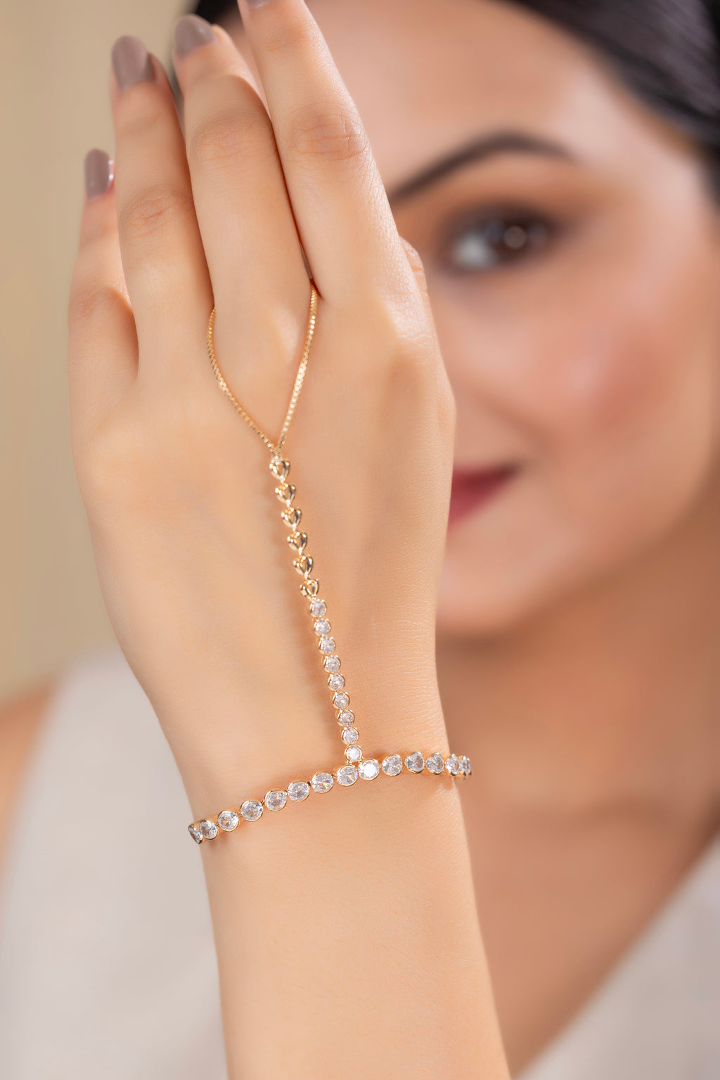 Shreya Ring Bracelet