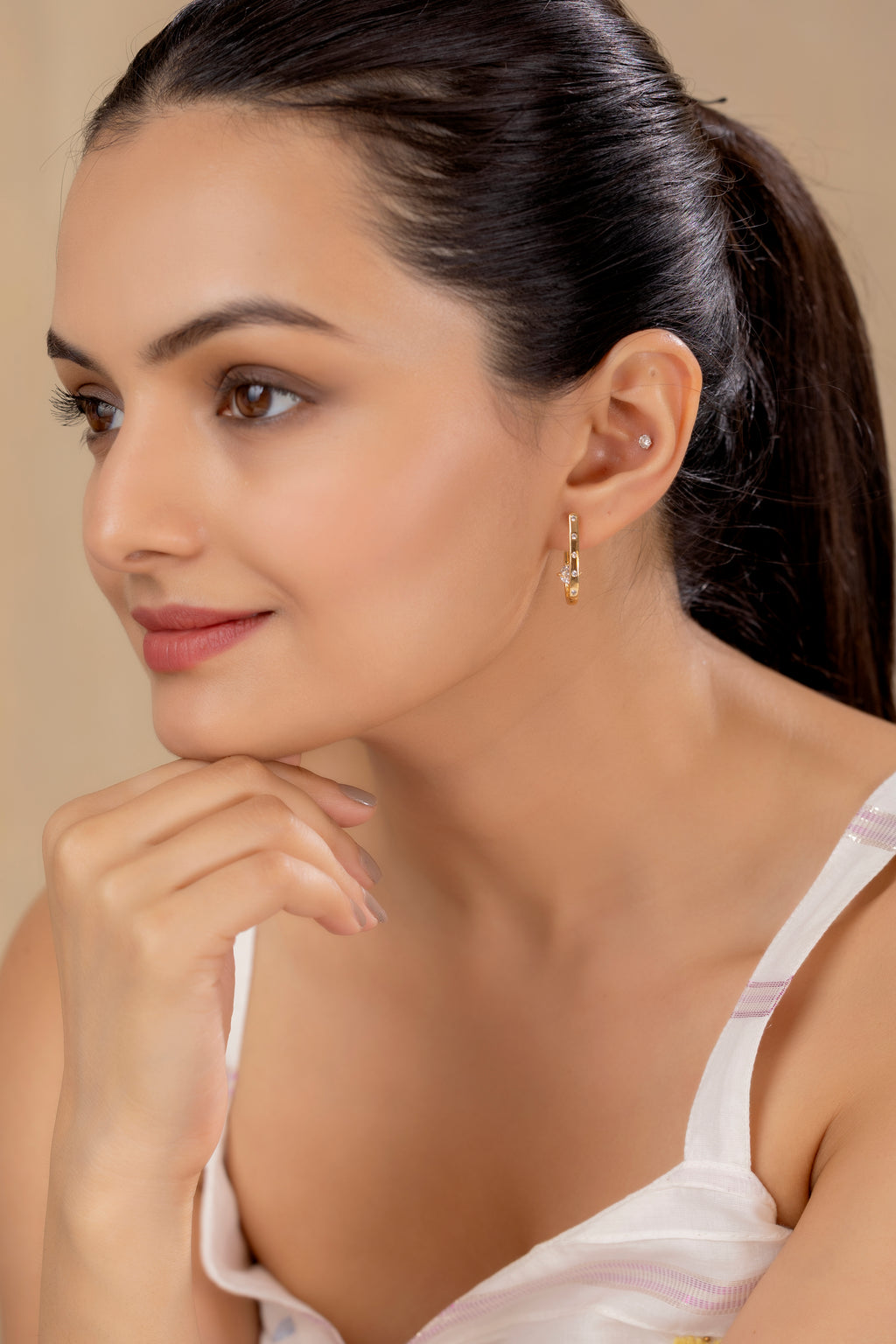 Nora Solitaire Hoop Earring