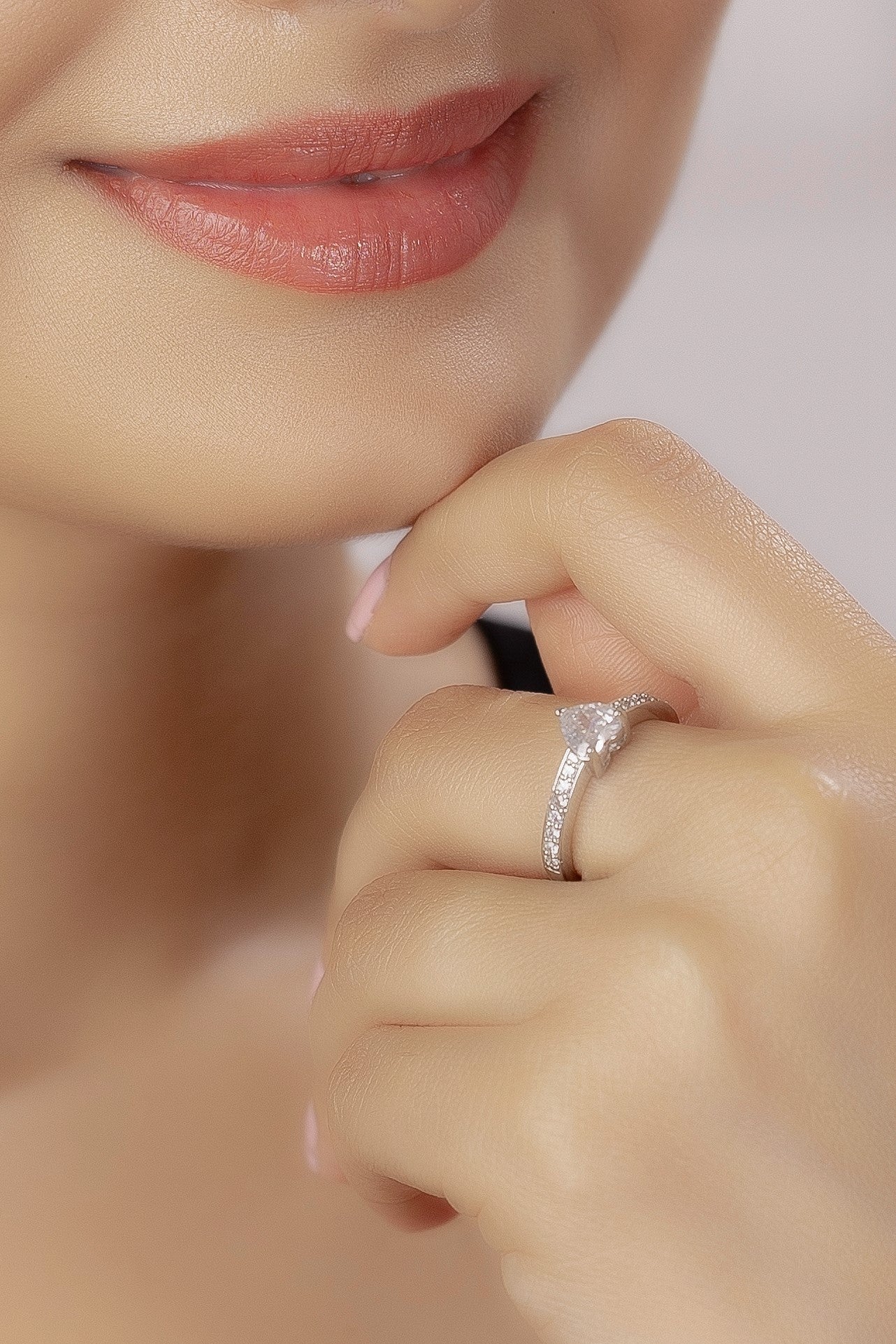 Heart Soliter Ring
