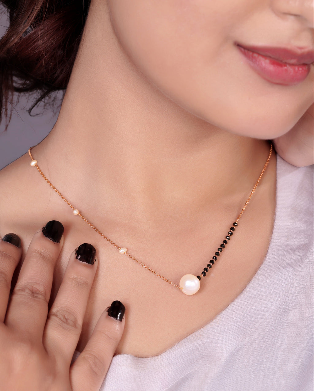 Paola Pearl Mangalsutra