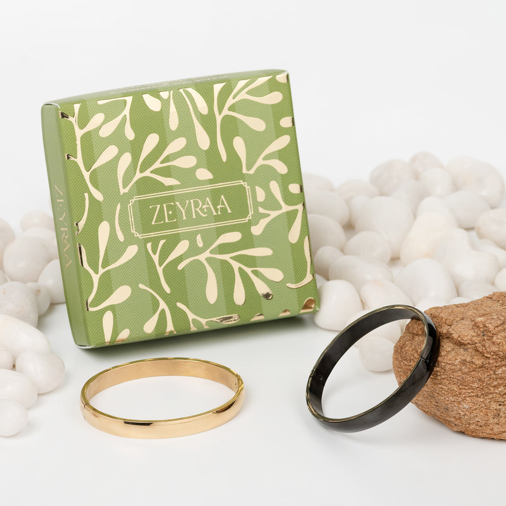 Glossy Finish Black Men's Kada Bracelet