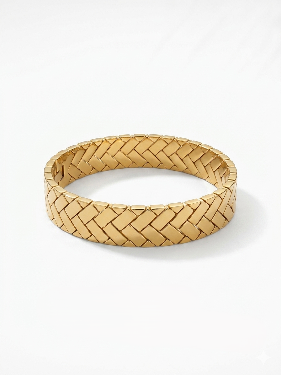 Lustrous Kada Bracelet