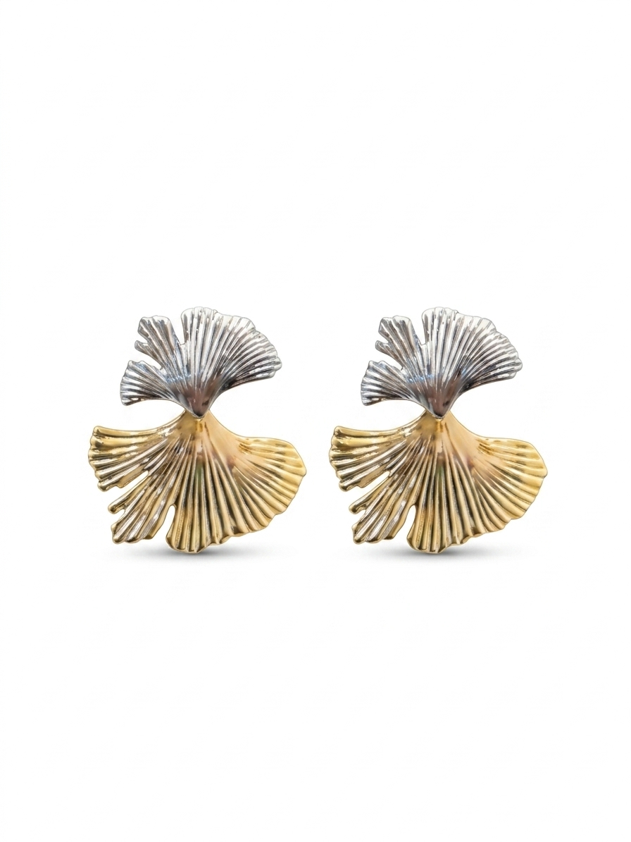 Shell Earring