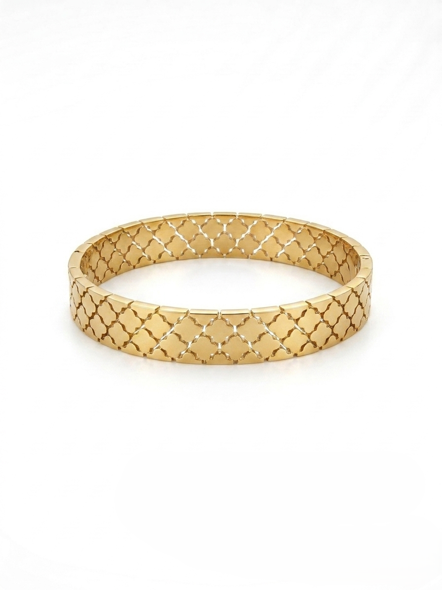 Glossy Clover Kada Bracelet