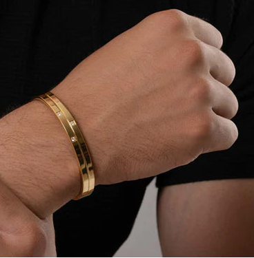 Three Dus Diamond Gold Men's Kada Bracelet