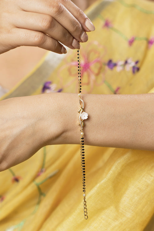 Well Floral Mangalsutra Bracelet