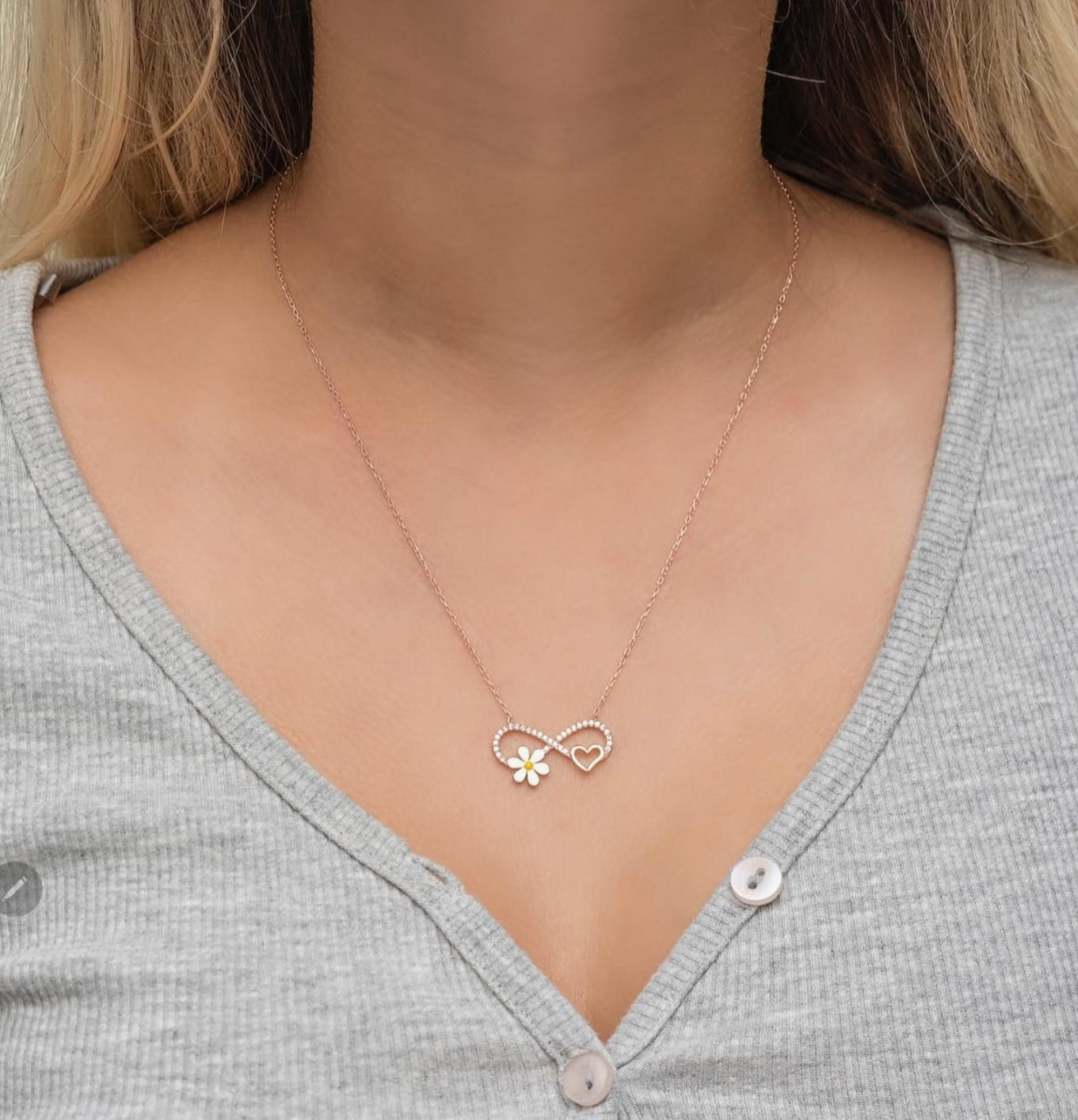 Infinity of Hearts Mangalsutra