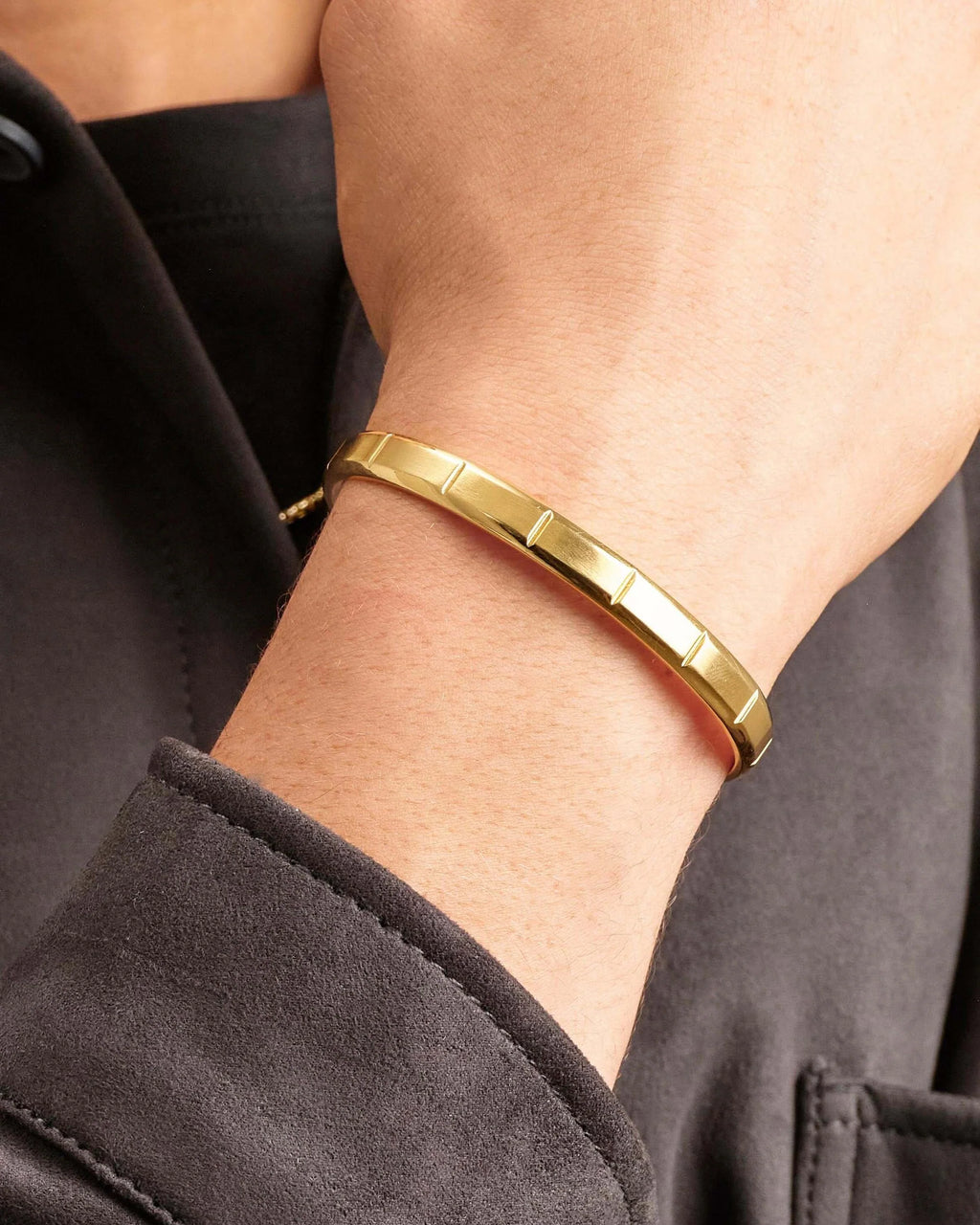 Wilshire Cuff Gold Men's Kada Bracelet