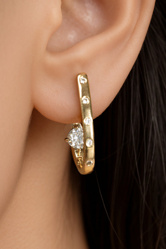 Nora Solitaire Hoop Earring